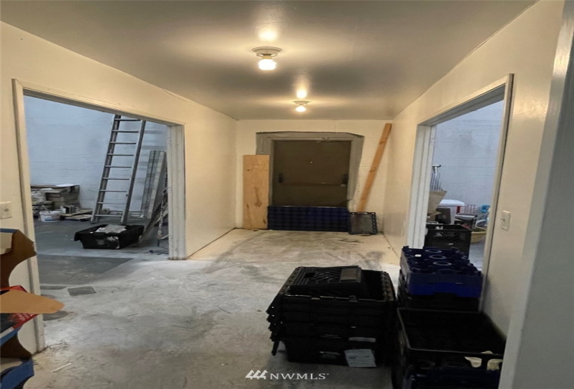 2405 Broadway, Everett, Washington 98201, ,Business Opportunity,For Sale,Broadway,NWM1858291