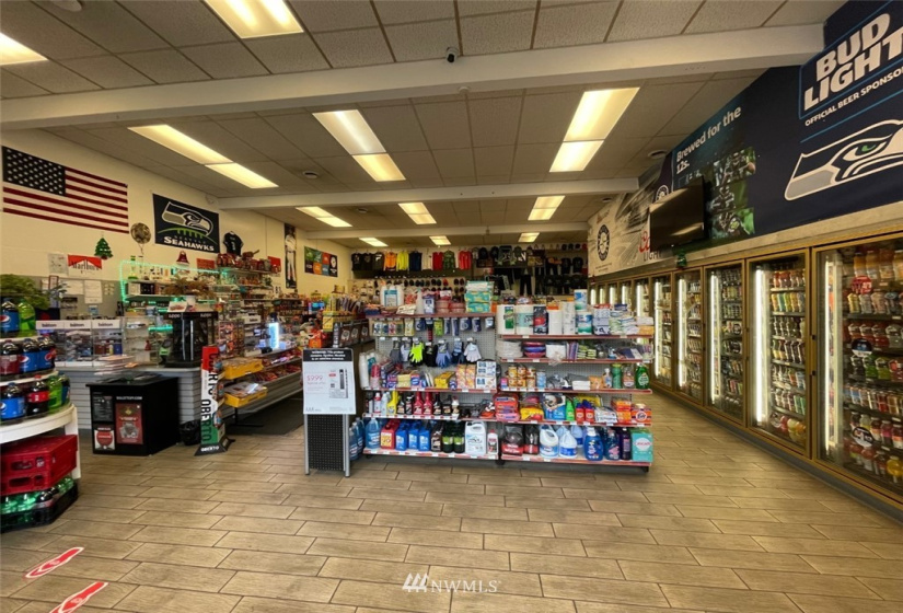 2405 Broadway, Everett, Washington 98201, ,Business Opportunity,For Sale,Broadway,NWM1858291