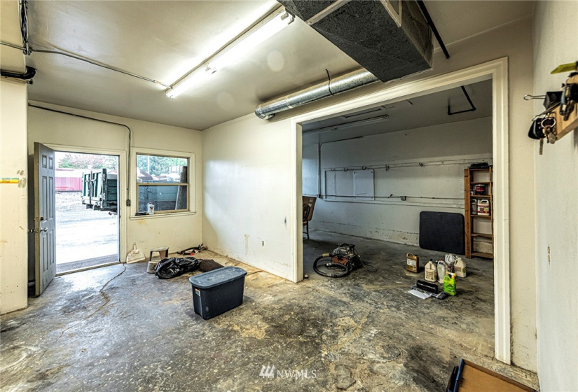 1105 Poplar, Walla Walla, Washington 99362, ,Residential Lease,For Rent,Poplar,NWM1858512