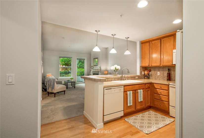 55 Williams, Renton, Washington 98057, 1 Bedroom Bedrooms, ,1 BathroomBathrooms,Residential,For Sale,55 WILLIAMS CONDOMINIUM,Williams,NWM1857830