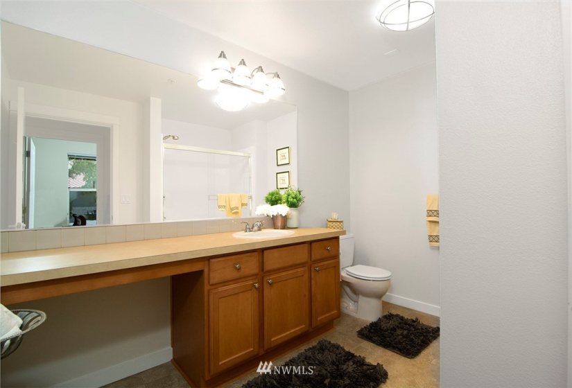 55 Williams, Renton, Washington 98057, 1 Bedroom Bedrooms, ,1 BathroomBathrooms,Residential,For Sale,55 WILLIAMS CONDOMINIUM,Williams,NWM1857830