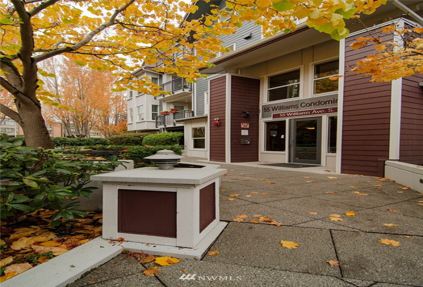 55 Williams, Renton, Washington 98057, 1 Bedroom Bedrooms, ,1 BathroomBathrooms,Residential,For Sale,55 WILLIAMS CONDOMINIUM,Williams,NWM1857830