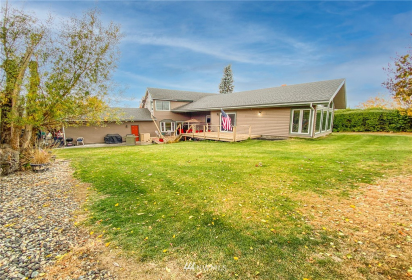 911 Armstrong, Wilbur, Washington 99185, 3 Bedrooms Bedrooms, ,2 BathroomsBathrooms,Residential,For Sale,Armstrong,NWM1857456