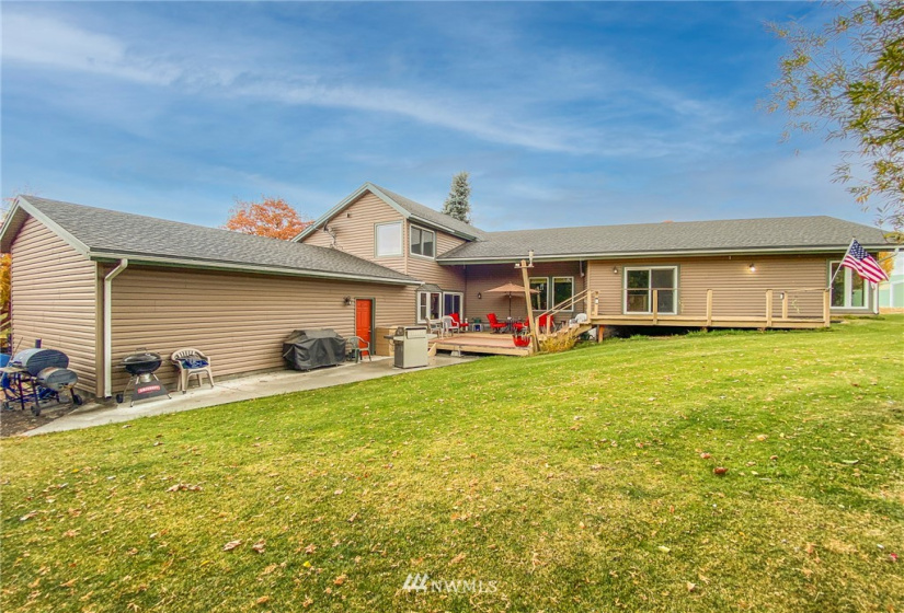 911 Armstrong, Wilbur, Washington 99185, 3 Bedrooms Bedrooms, ,2 BathroomsBathrooms,Residential,For Sale,Armstrong,NWM1857456