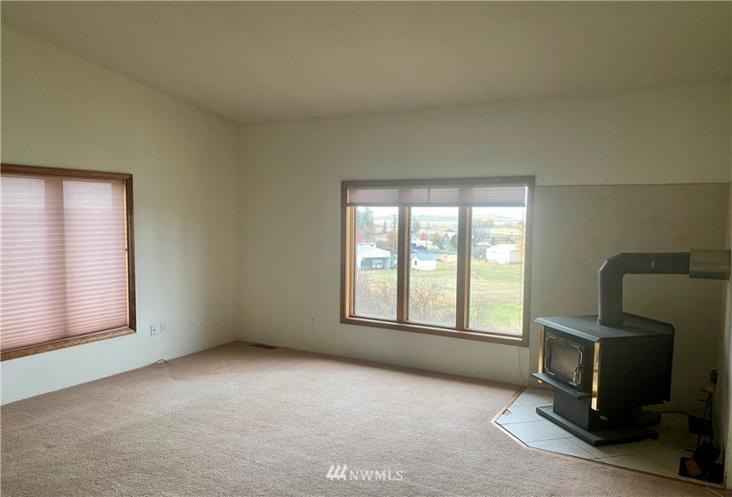 506 Lincoln, Wilbur, Washington 99185, 4 Bedrooms Bedrooms, ,1 BathroomBathrooms,Residential,For Sale,Railroad Addition,Lincoln,NWM1859011
