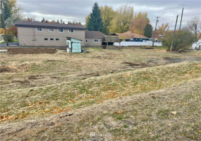 16 Alder, Wilbur, Washington 99185, ,Land,For Sale,Original Addition,Alder,NWM1858134