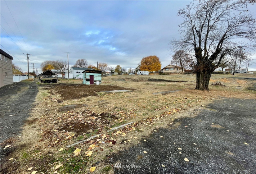16 Alder, Wilbur, Washington 99185, ,Land,For Sale,Original Addition,Alder,NWM1858134