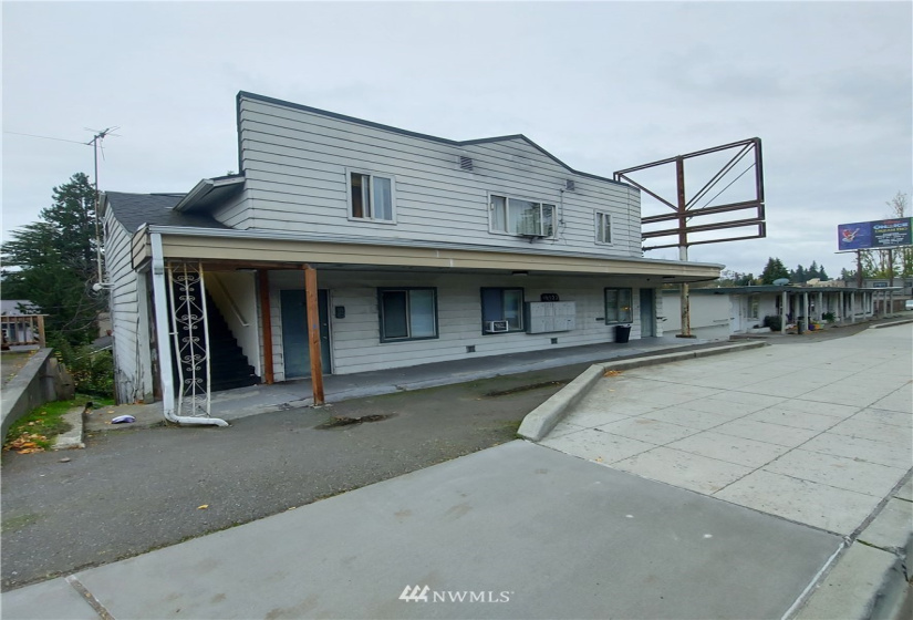 19508 Aurora, Shoreline, Washington 98133, ,Commercial Sale,For Sale,Aurora,NWM1858810