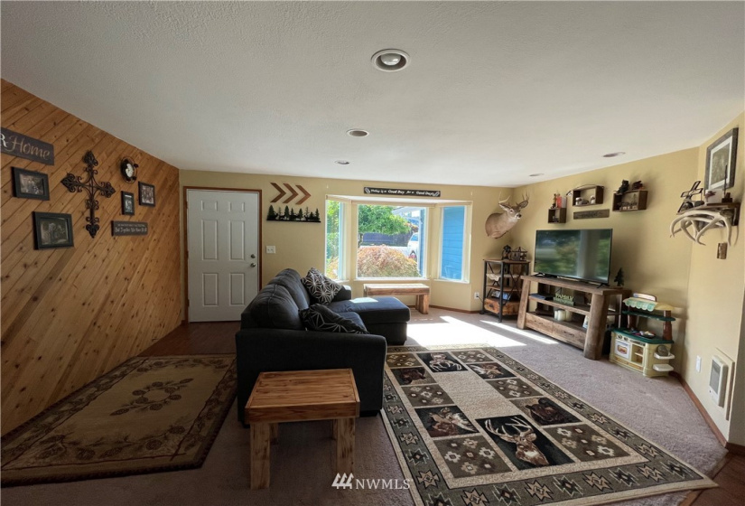 1721 Calawah, Forks, Washington 98331, 3 Bedrooms Bedrooms, ,2 BathroomsBathrooms,Residential,For Sale,Calawah,NWM1858643