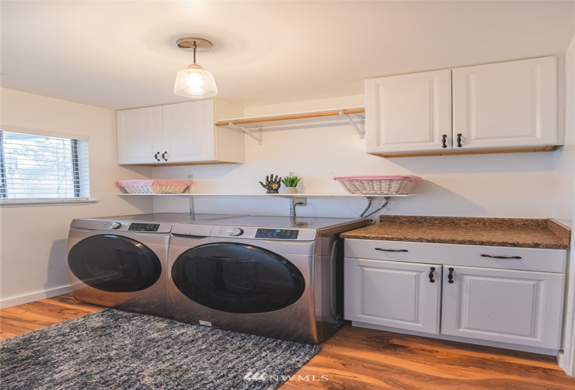 524 Edgewater, Moses Lake, Washington 98837, 3 Bedrooms Bedrooms, ,2 BathroomsBathrooms,Residential,For Sale,Edgewater,NWM1859310