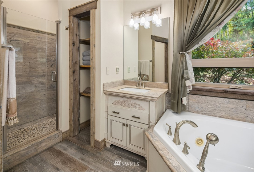 5008 230th, Buckley, Washington 98321, 3 Bedrooms Bedrooms, ,1 BathroomBathrooms,Residential,For Sale,230th,NWM1857457
