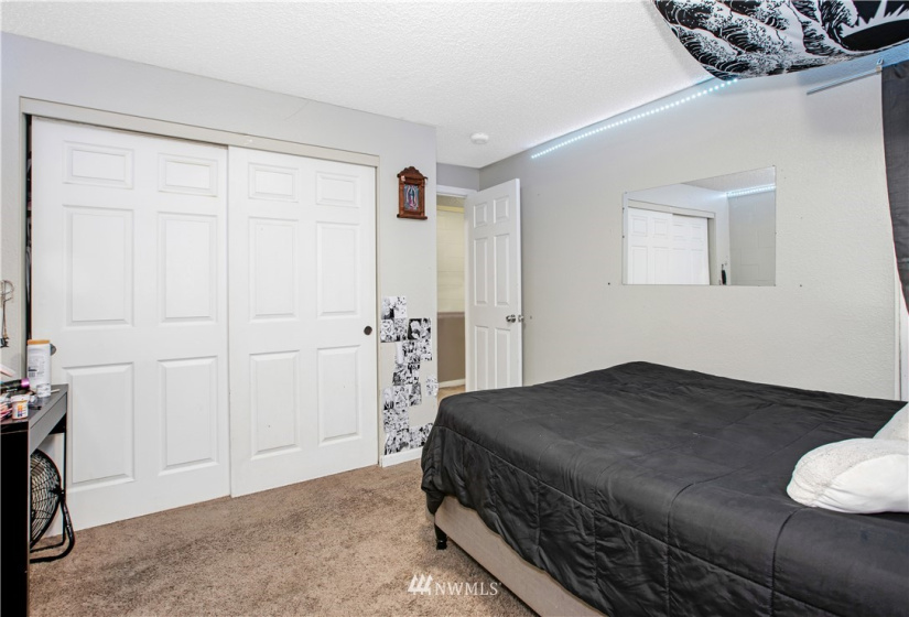 13055 Pacific, Lakewood, Washington 98499, 2 Bedrooms Bedrooms, ,1 BathroomBathrooms,Residential,For Sale,Pacific,NWM1858998
