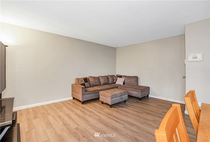 13055 Pacific, Lakewood, Washington 98499, 2 Bedrooms Bedrooms, ,1 BathroomBathrooms,Residential,For Sale,Pacific,NWM1858998