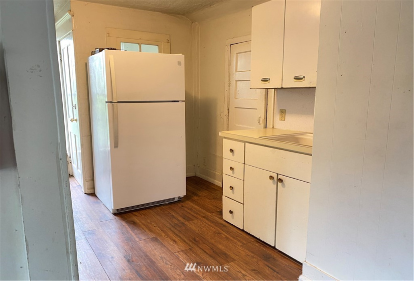 326 6th, College Place, Washington 99362, 4 Bedrooms Bedrooms, ,2 BathroomsBathrooms,Residential,For Sale,6th,NWM1859592