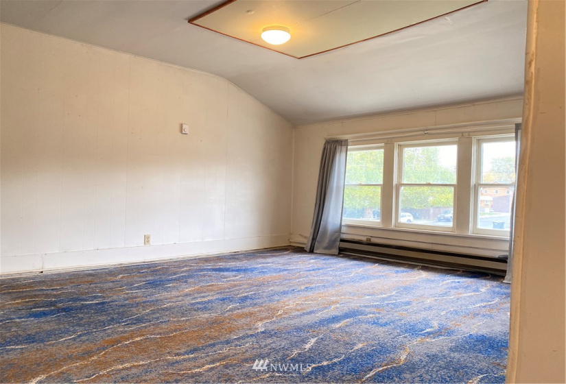 326 6th, College Place, Washington 99362, 4 Bedrooms Bedrooms, ,2 BathroomsBathrooms,Residential,For Sale,6th,NWM1859592