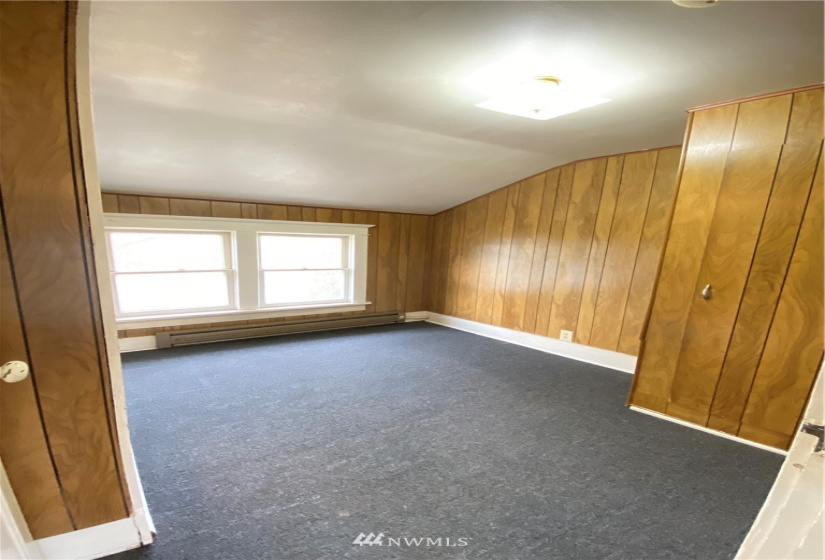 326 6th, College Place, Washington 99362, 4 Bedrooms Bedrooms, ,2 BathroomsBathrooms,Residential,For Sale,6th,NWM1859592
