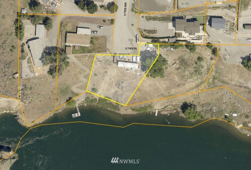 3420 Tyee, East Wenatchee, Washington 98802, 2 Bedrooms Bedrooms, ,1 BathroomBathrooms,Residential,For Sale,Tyee,NWM1859597