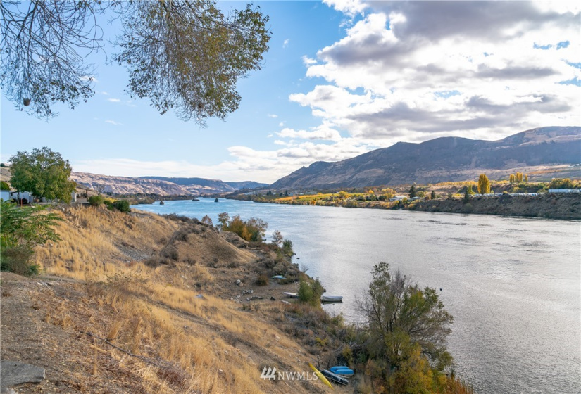 3420 Tyee, East Wenatchee, Washington 98802, 2 Bedrooms Bedrooms, ,1 BathroomBathrooms,Residential,For Sale,Tyee,NWM1859597
