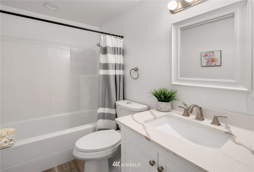2996 Dakota, Seattle, Washington 98108, 3 Bedrooms Bedrooms, ,2 BathroomsBathrooms,Residential,For Sale,Dakota,NWM1859387