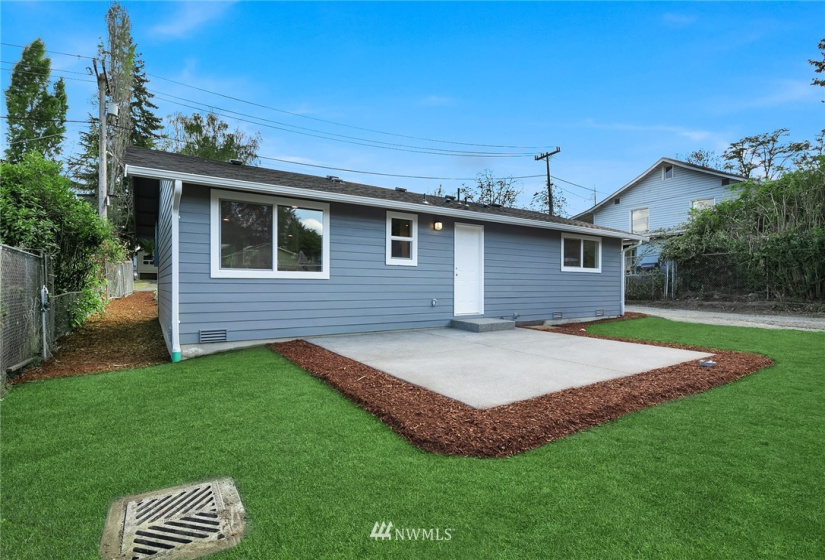 2996 Dakota, Seattle, Washington 98108, 3 Bedrooms Bedrooms, ,2 BathroomsBathrooms,Residential,For Sale,Dakota,NWM1859387