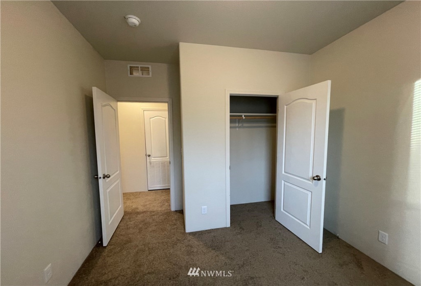 2411 Grandview, Ferndale, Washington 98248, 2 Bedrooms Bedrooms, ,2 BathroomsBathrooms,Manufactured In Park,For Sale,Grandview,NWM1859942