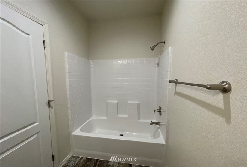 2411 Grandview, Ferndale, Washington 98248, 2 Bedrooms Bedrooms, ,2 BathroomsBathrooms,Manufactured In Park,For Sale,Grandview,NWM1859942