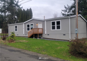 2411 Grandview, Ferndale, Washington 98248, 3 Bedrooms Bedrooms, ,2 BathroomsBathrooms,Manufactured In Park,For Sale,Grandview,NWM1860089