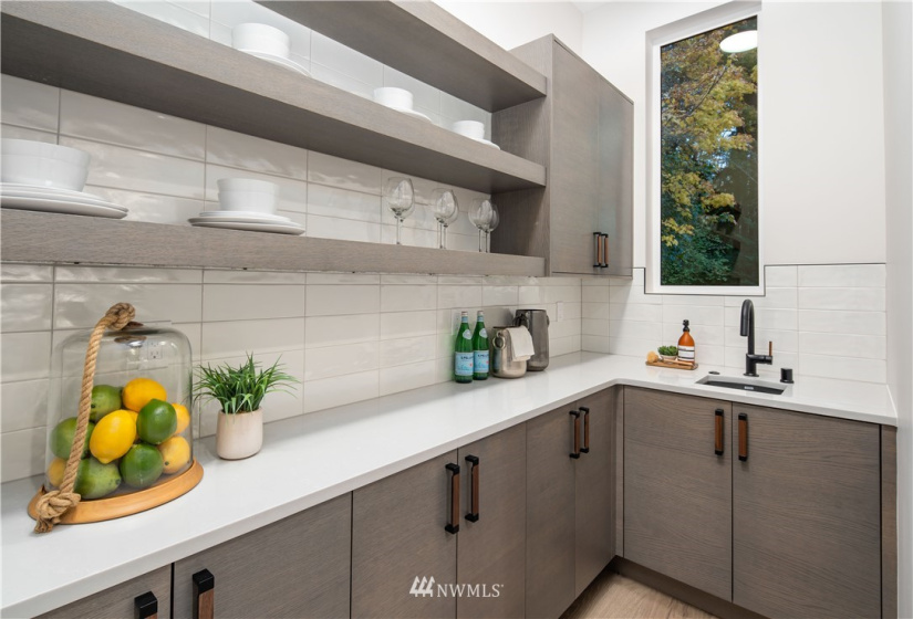 5630 Beach, Seattle, Washington 98136, 6 Bedrooms Bedrooms, ,3 BathroomsBathrooms,Residential,For Sale,Parcel D- 2304666,Beach,NWM1859910
