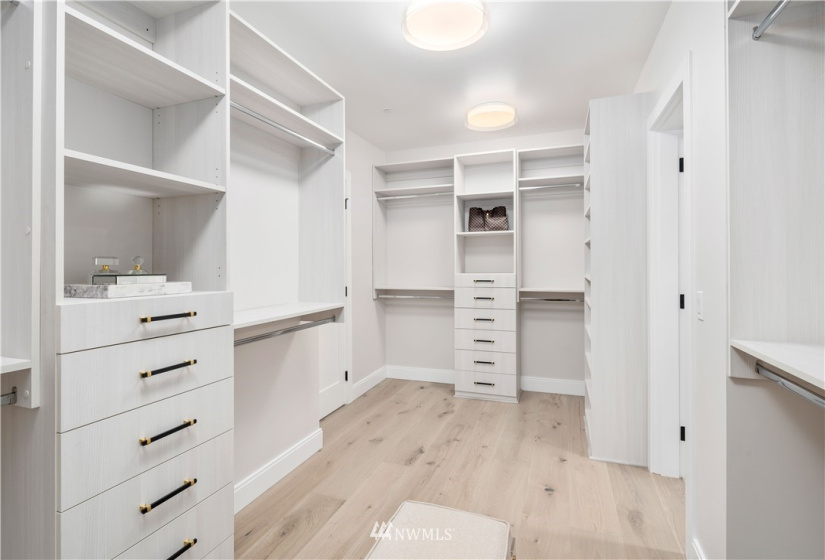 5630 Beach, Seattle, Washington 98136, 6 Bedrooms Bedrooms, ,3 BathroomsBathrooms,Residential,For Sale,Parcel D- 2304666,Beach,NWM1859910