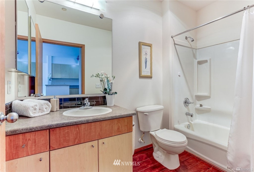 668 Lane Street, Seattle, Washington 98104, 1 Bedroom Bedrooms, ,1 BathroomBathrooms,Residential Lease,For Rent,Lane Street,NWM1855421