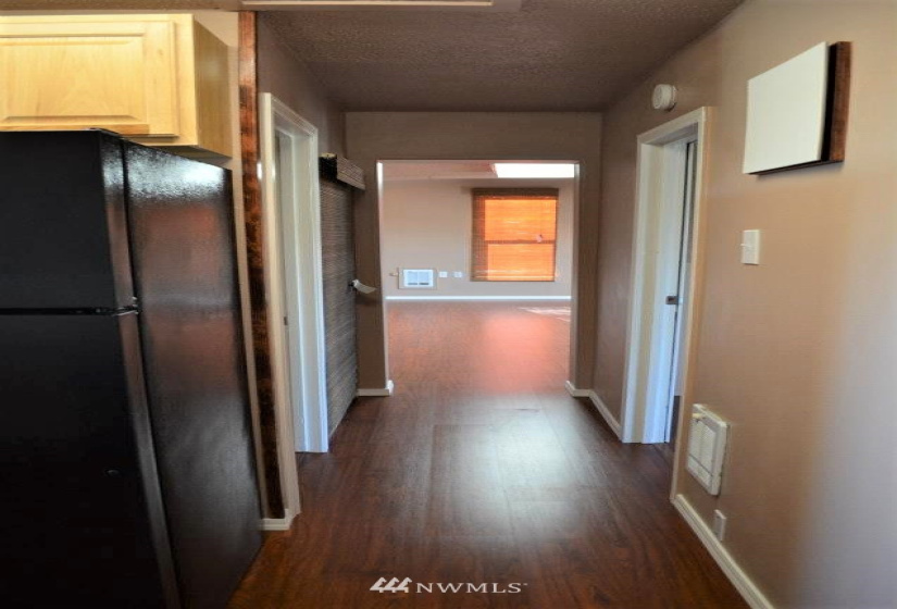 109 Main, Elma, Washington 98541, ,Commercial Sale,For Sale,Main,NWM1857993