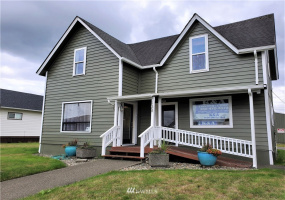 109 Main, Elma, Washington 98541, ,Commercial Sale,For Sale,Main,NWM1857993