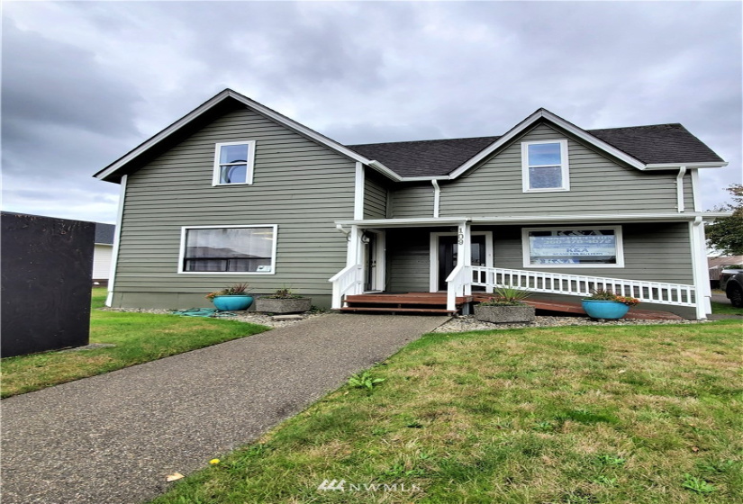 109 Main, Elma, Washington 98541, ,Commercial Sale,For Sale,Main,NWM1857993