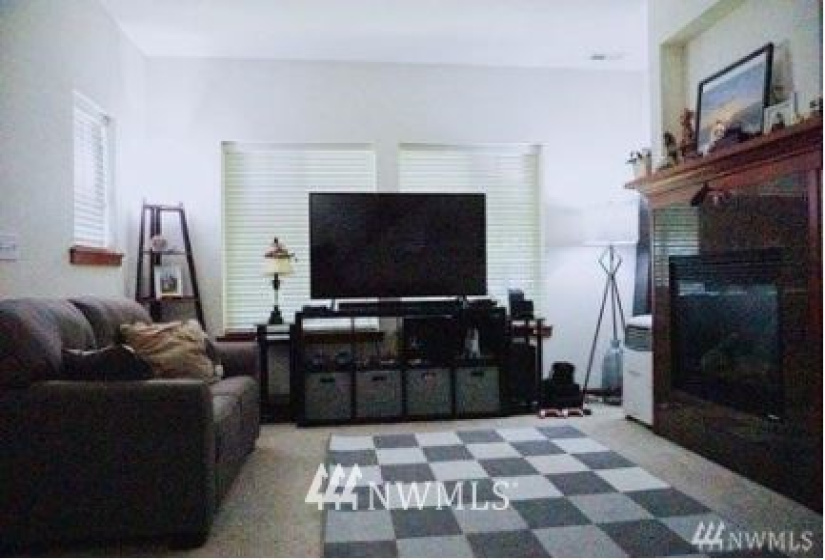 501 105th, Seattle, Washington 98133, ,Residential Income,For Sale,105th,NWM1860039