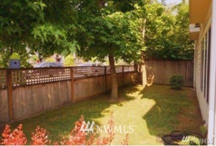 501 105th, Seattle, Washington 98133, ,Residential Income,For Sale,105th,NWM1860039