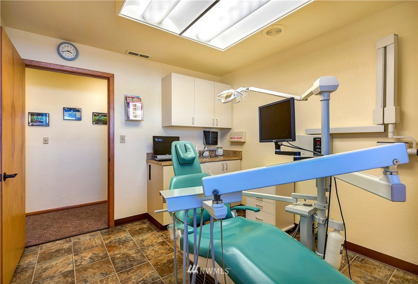 7000 Guide Meridian, Lynden, Washington 98264, ,Commercial Sale,For Sale,Guide Meridian,NWM1859556