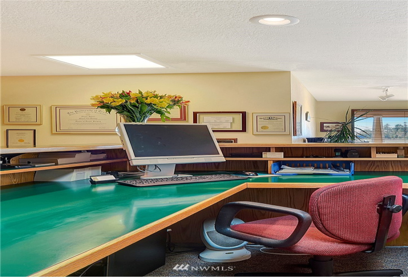 7000 Guide Meridian, Lynden, Washington 98264, ,Commercial Sale,For Sale,Guide Meridian,NWM1859556
