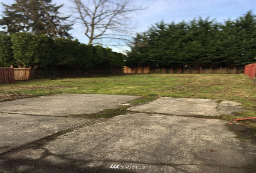 1210 10th, Auburn, Washington 98002, ,Land,For Sale,HILLMANS CD Auburndale Div #2,10th,NWM1860268