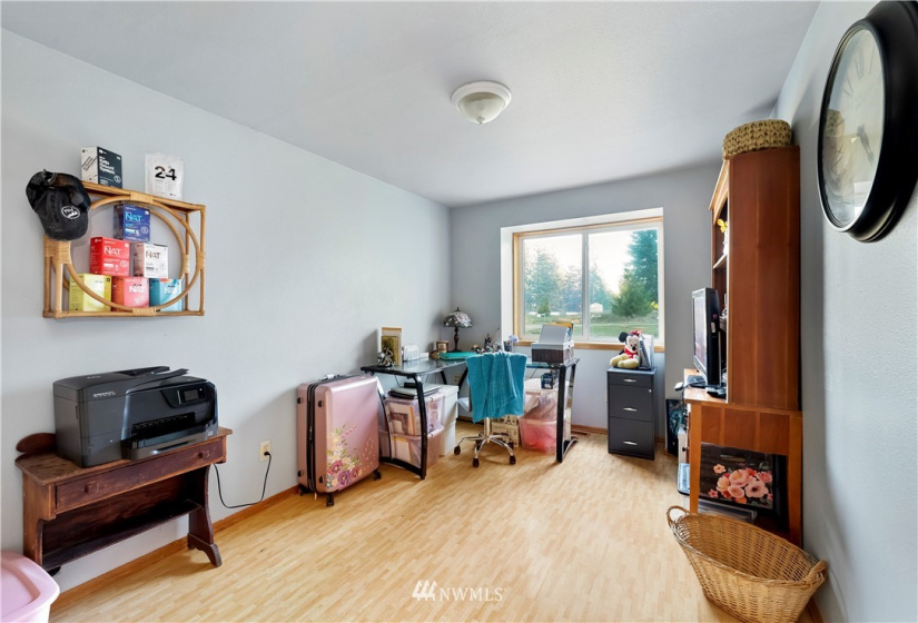 32512 10th, Roy, Washington 98580, 5 Bedrooms Bedrooms, ,2 BathroomsBathrooms,Residential,For Sale,10th,NWM1859990