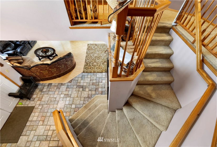 32512 10th, Roy, Washington 98580, 5 Bedrooms Bedrooms, ,2 BathroomsBathrooms,Residential,For Sale,10th,NWM1859990