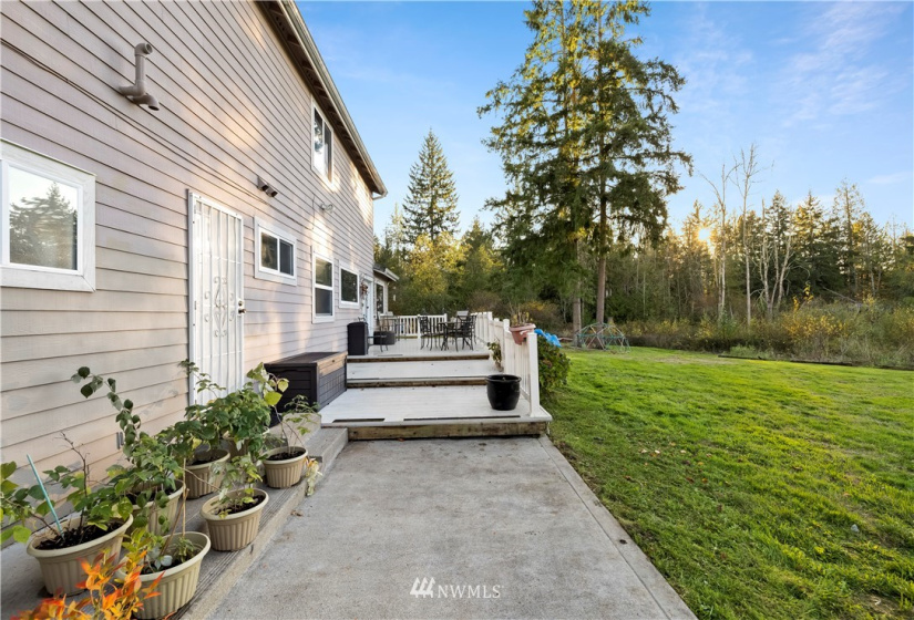 32512 10th, Roy, Washington 98580, 5 Bedrooms Bedrooms, ,2 BathroomsBathrooms,Residential,For Sale,10th,NWM1859990