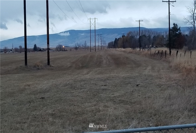 1011 Bender, Ellensburg, Washington 98926, ,Land,For Sale,Bender,NWM1544231