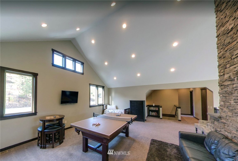 8885 Stage Rd, Leavenworth, Washington 98826, 6 Bedrooms Bedrooms, ,1 BathroomBathrooms,Residential,For Sale,Stage Rd,NWM1859871