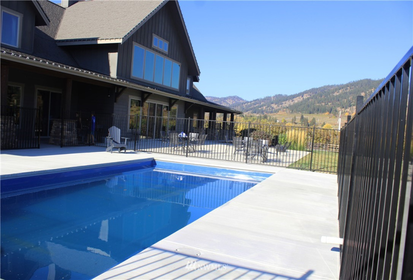 8885 Stage Rd, Leavenworth, Washington 98826, 6 Bedrooms Bedrooms, ,1 BathroomBathrooms,Residential,For Sale,Stage Rd,NWM1859871