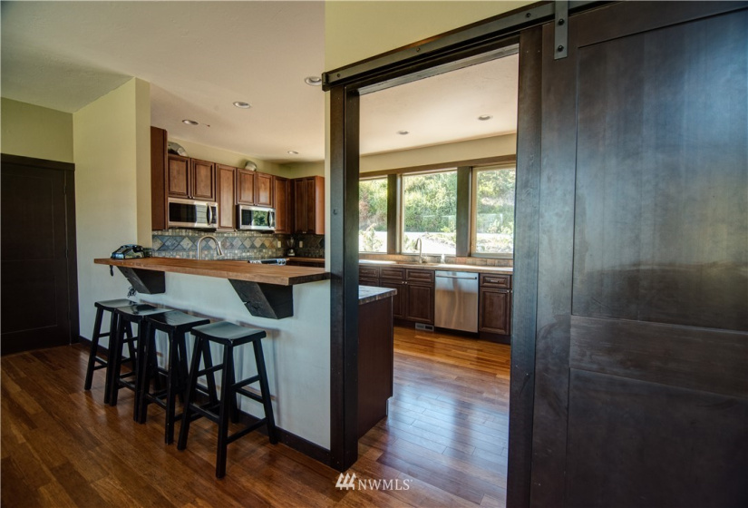 8885 Stage Rd, Leavenworth, Washington 98826, 6 Bedrooms Bedrooms, ,1 BathroomBathrooms,Residential,For Sale,Stage Rd,NWM1859871