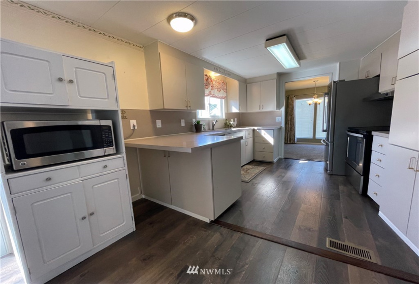 2101 324, Federal Way, Washington 98003, 2 Bedrooms Bedrooms, ,1 BathroomBathrooms,Residential,For Sale,324,NWM1860914