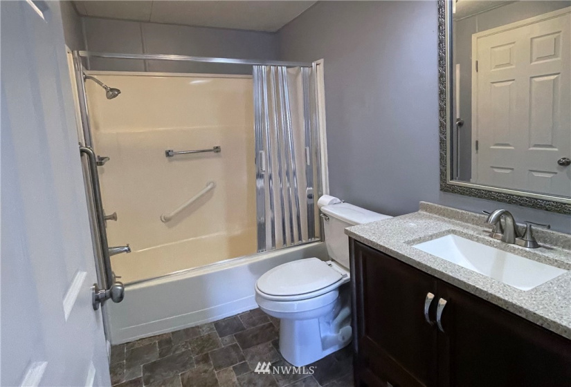 2101 324, Federal Way, Washington 98003, 2 Bedrooms Bedrooms, ,1 BathroomBathrooms,Residential,For Sale,324,NWM1860914