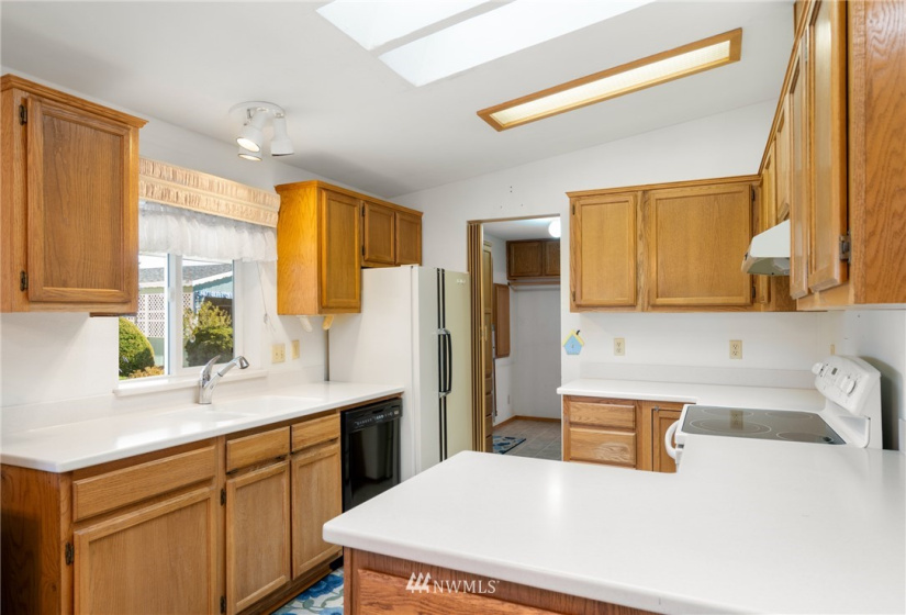 1303 Enchantment, Wenatchee, Washington 98801, 3 Bedrooms Bedrooms, ,1 BathroomBathrooms,Residential,For Sale,Twin Peaks,Enchantment,NWM1860206