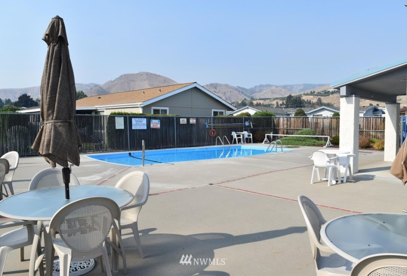 1303 Enchantment, Wenatchee, Washington 98801, 3 Bedrooms Bedrooms, ,1 BathroomBathrooms,Residential,For Sale,Twin Peaks,Enchantment,NWM1860206
