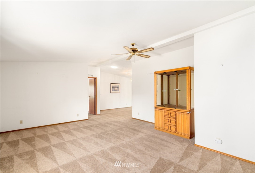 1303 Enchantment, Wenatchee, Washington 98801, 3 Bedrooms Bedrooms, ,1 BathroomBathrooms,Residential,For Sale,Twin Peaks,Enchantment,NWM1860206